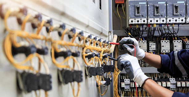 Professional Electrician technician working in Pecos, TX